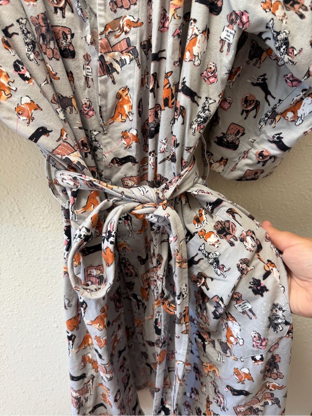 Vera Bradley dog show Gray Robe - Picture 4 of 9